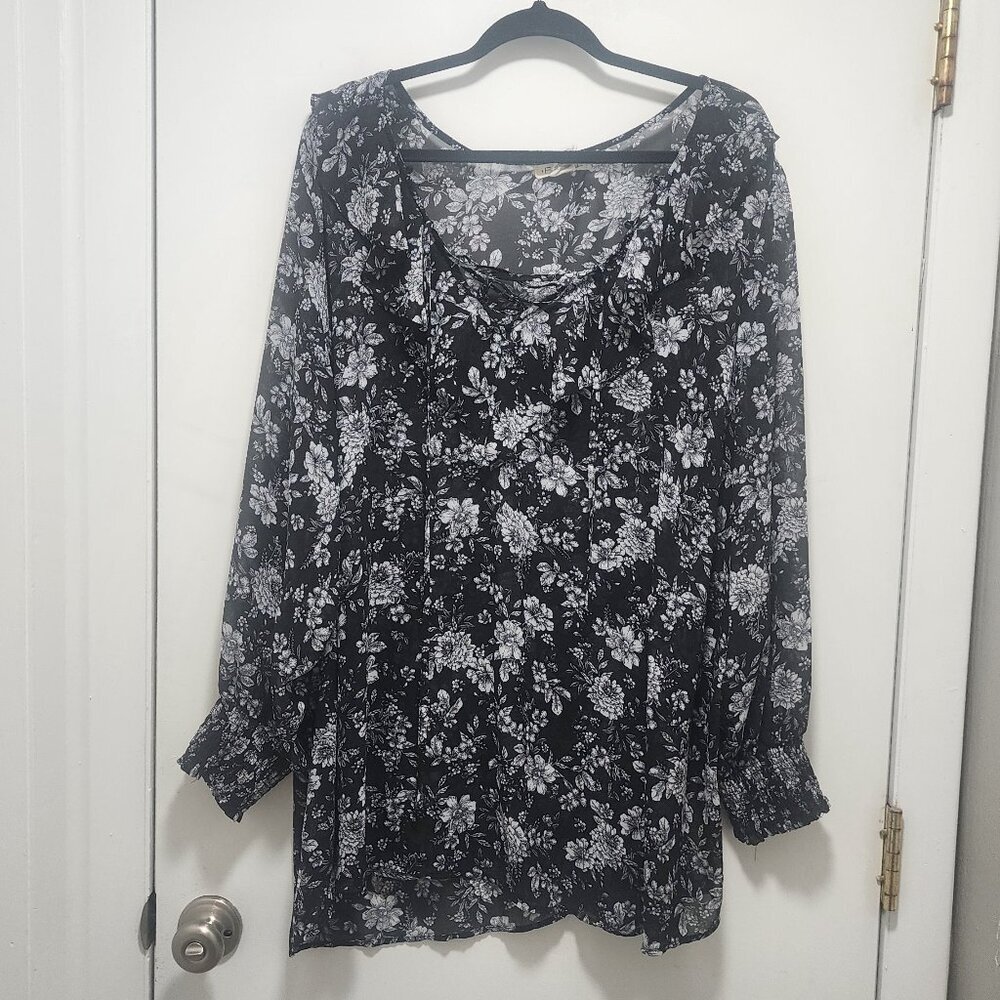Worn Once Torrid Festi Size 4 Top - Picture 2 of 4